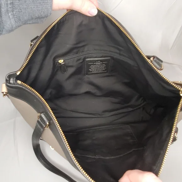 Coach Tyler Tote in Colorblock pebbled leather (F57210) - Picture 7 of 10